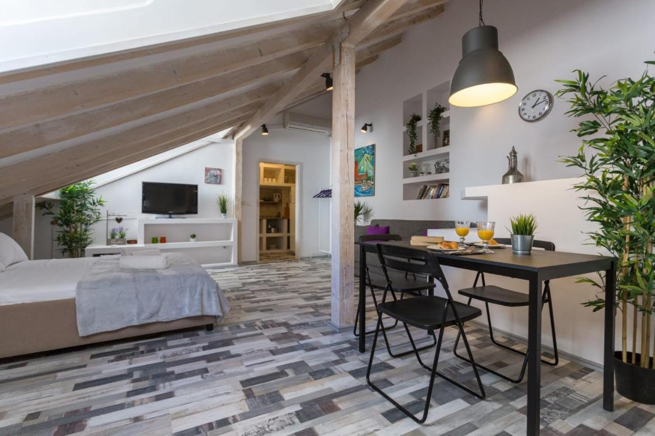 Old Town Apartment