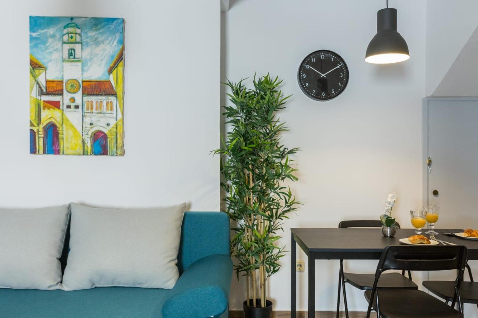 Old Town Apartment